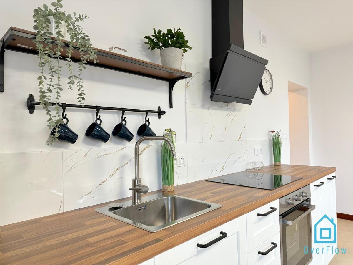 Baltyk Apartment- Tranquil Retreat, 15 Minutes To The Sea & Gdansk City Center Borkowo  외부 사진